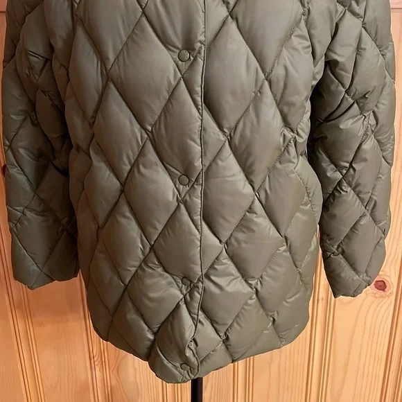 Moncler Olive Green Quilted Down Jacket Sz-0 - Picture 3 of 15